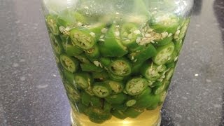 Pickled Spicy Peppers - Serrano Peppers /Ớt Cay Ngâm Dấm (English)