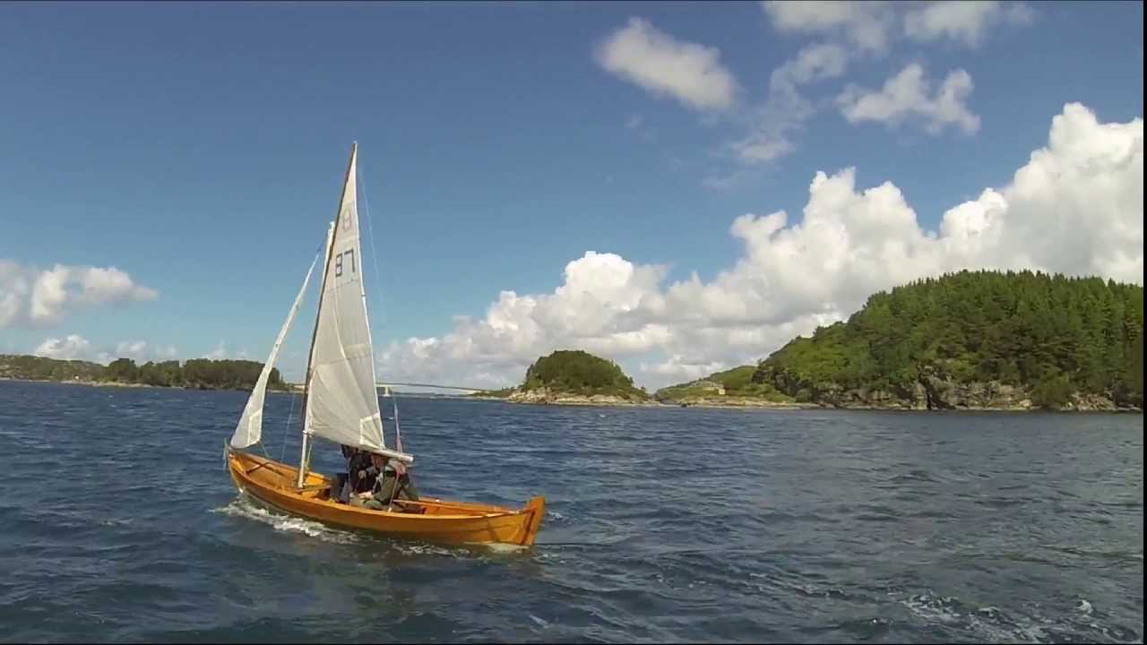 Sailing the "Oselvar" - Oselvarseiling - YouTube