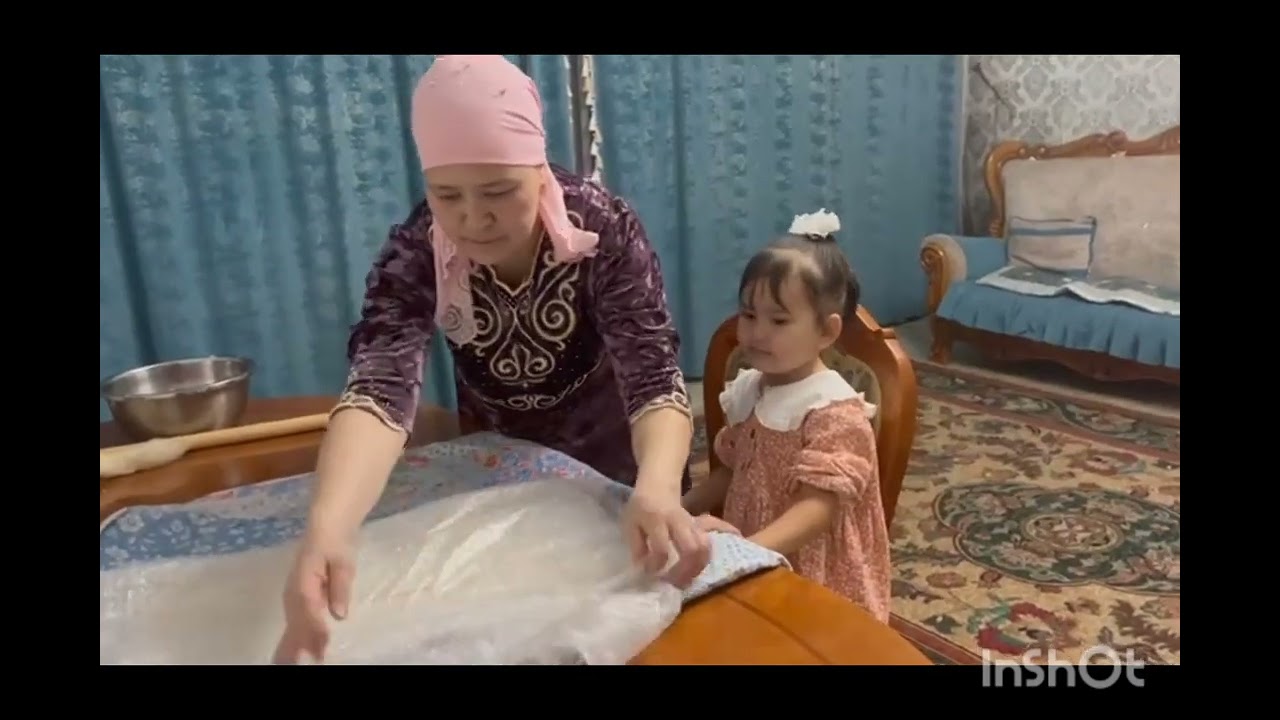 Өнерлі ана.Батық.