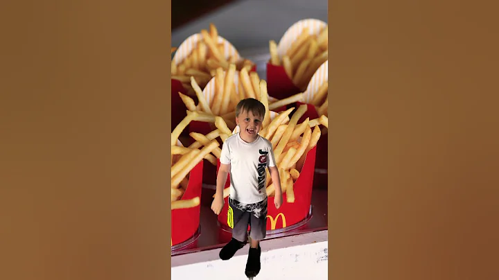 You want some fries with some barbecue sauce on the side? #shorts #like