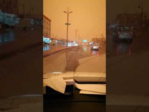 الغبار في القصيم يجعلها بالشكل ده الساعه اتنين بعد الظهر