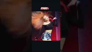 Rosé Hairflip É シ