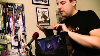 StarCraft II: Heart of the Swarm - Collector's Edition - Unboxing (English subtitles)