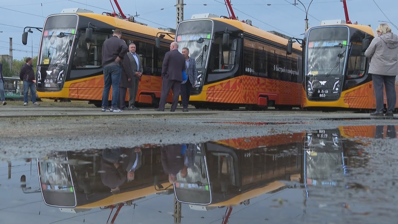 По Екб покатили «звёздные» трамваи от Роскосмоса