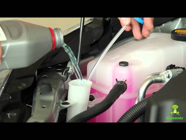 Cómo rellenar correctamente el líquido del limpiaparabrisas