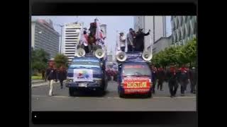 PASUKAN RAKYAT MERDEKA (LIRIK)