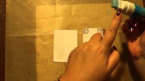 2: Technique How to Use a Zig Quickie Glue Pen