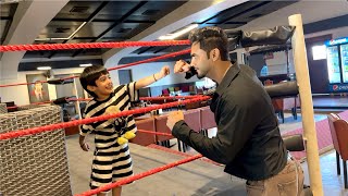Shimla phuchte hi boxing fight ho gyi😂