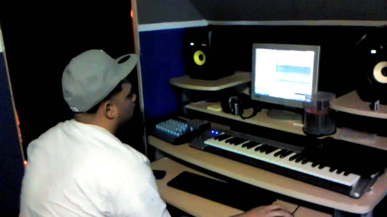 Grastel trabajando con yonuel-new level inc