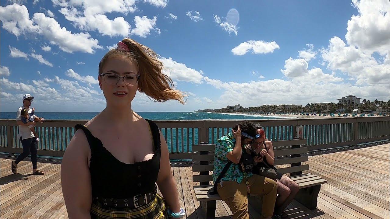 Deerfield Beach FLA Pier Fisherman Hooks 6ft Shark YouTube