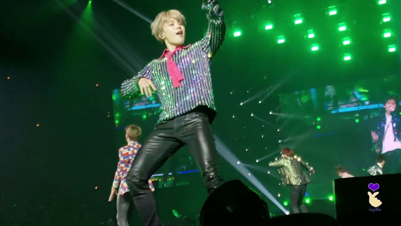 BTS LY Tour Chicago Day 2: Boyz With Fun + Attack On Bangtan + Fire +Baepsae + Dope