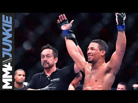 Kevin Lee full media scrum at UFC headquarters ahead of UFC Fight Night 112