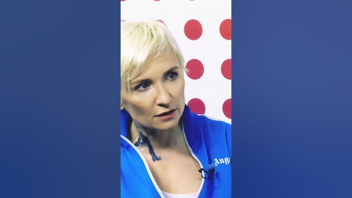 Videos Диана Арбенина упала с балкона на концерте | gardenaddict.ru Videos Диана Арбенина упала с балкона на концерте | gardenaddict.ru