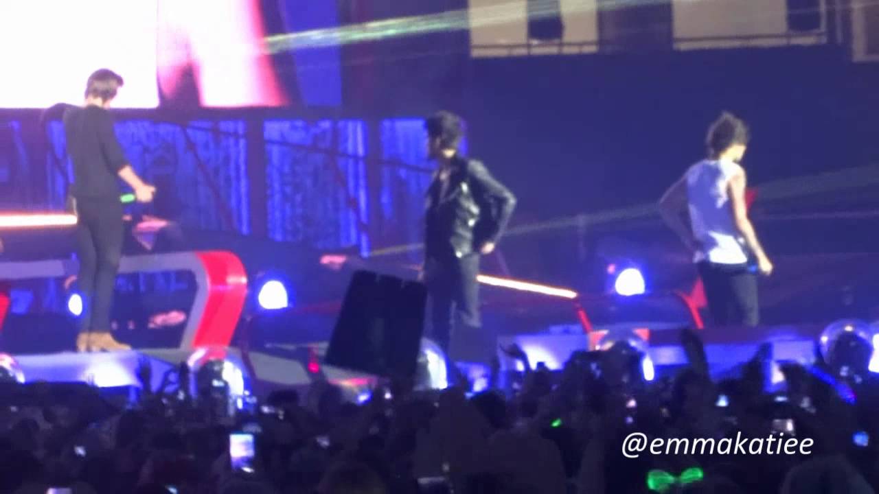 One Direction - Story of My Life | WWA Tour Manchester