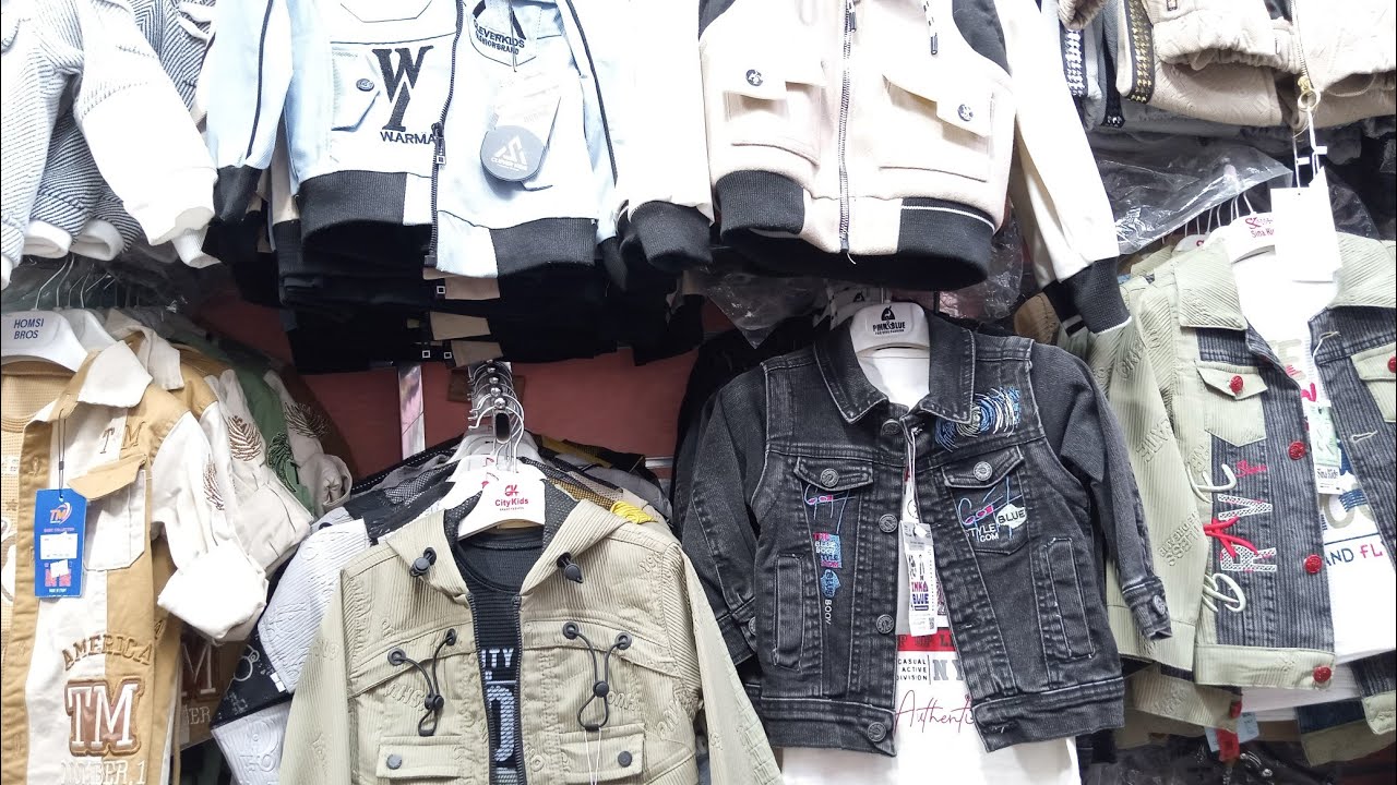 لبس العيد بنين وبنات بتاع الحاج عثمان في شارع الشاذليه في القاهره في العتبه لبس تركي مستورد