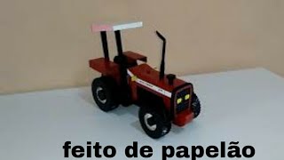 miniatura de papelão (trator Massey Ferguson)