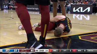 Lauri Markkanen just had a really bad looking ankle injury 😮