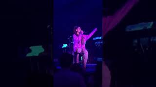 Ariana Grande - Raindrops Live (Los Angeles Sweetener Sessions)