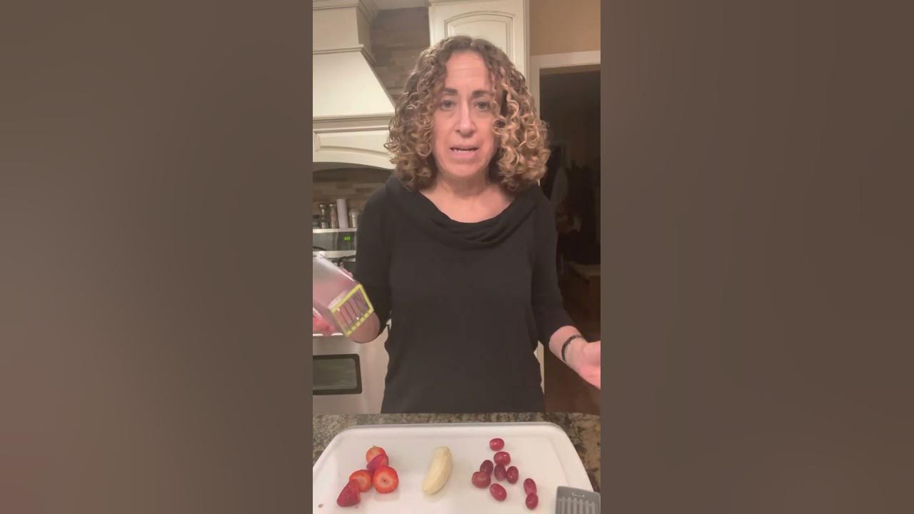 Check out our most #viral product ever! Introducing the #pamperedchef Cup  Slicer #pamperedcheflorraine #lorrainewithpamperedchef  #pamperedchefwithlorraine #fruits #veggies www.pamperedchef.biz/lorrainereid, Lorraine with Pampered Chef