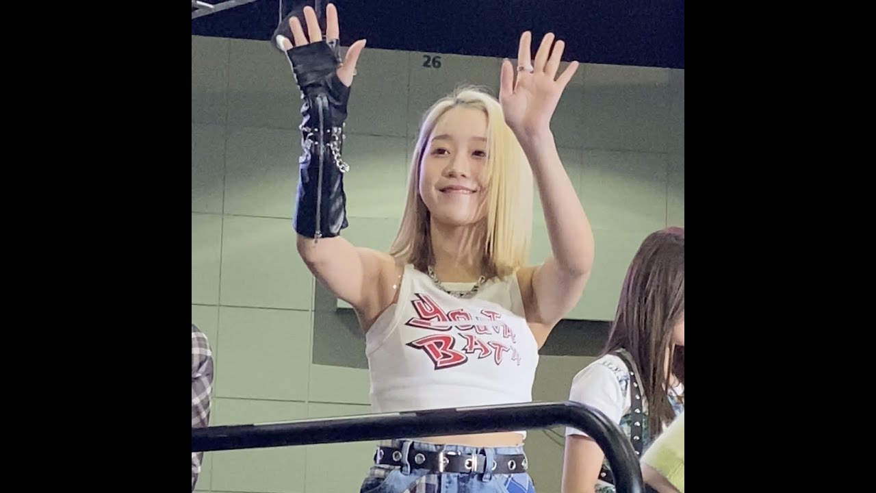 Kep1er fancam - greeting fans at KCON LA 2022