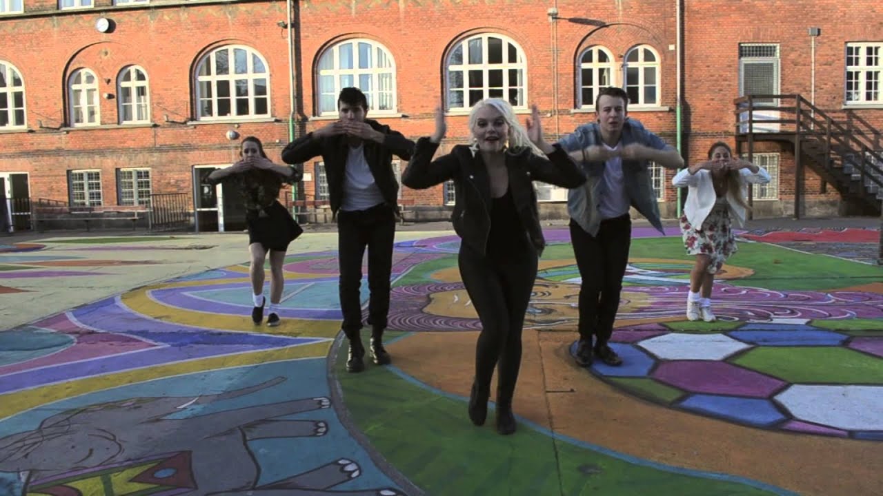 Waacking grease. Coreo by Diana J Hansen.