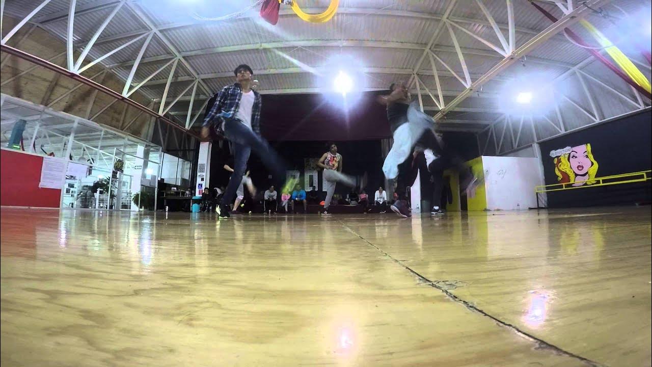 "Razor" Choreography by MANU MARTINEZ "Razor" Choreography by MANU MARTINEZ