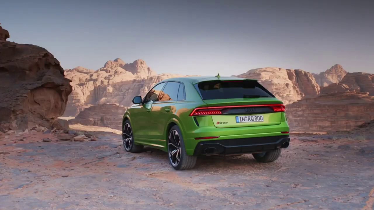 Audi q8 green