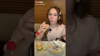 #Likee​ Желтая еда Челлендж #Тренд​ #TikTok​ #PolinkaMalinkaTvLikee #Челлендж​ #PolinkaMalinkaTv​