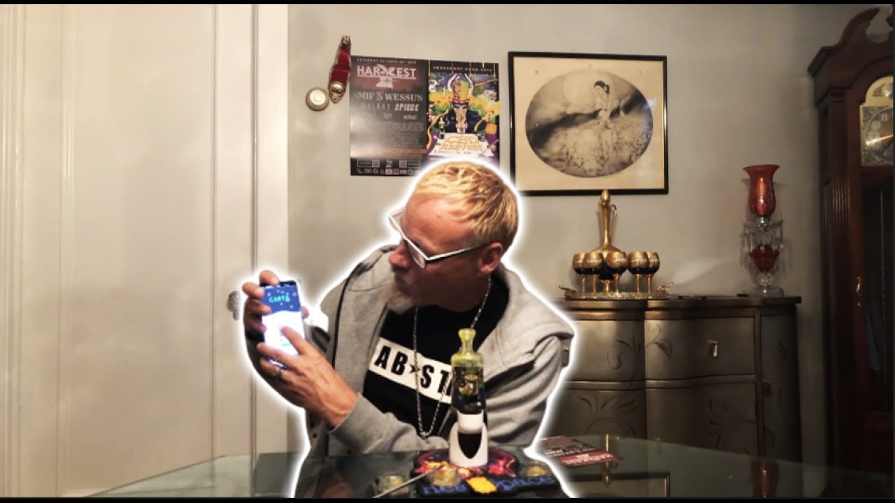 Learn How To Dab Extracts w/ Uncle Stoner & Focus V Carta e-Rig at Harvest Festival!