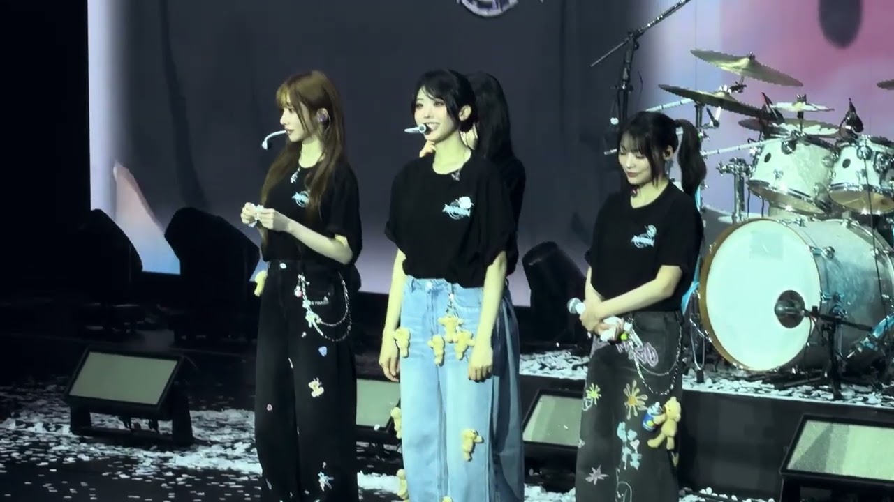 20260215 QWER 1ST WORLD TOUR ＜ROCKATION＞ in TAIPEI 驚喜應援影片part