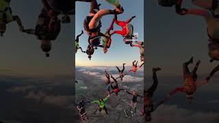 3D formations over Skydive Elsinore! #adventuresports #skydiving