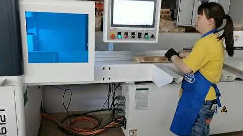 High precision optimizing cross cut saw machine