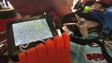 Caddx Turtle yellow screen feed