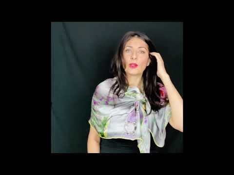 Video: 4 modi per indossare un fazzoletto
