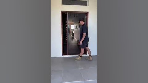 Retractable Front Door Fly Screen