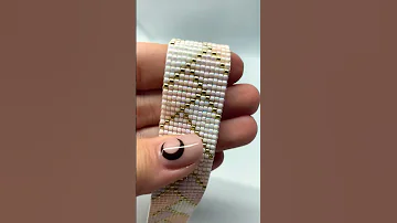 Процесс изготовления браслета из бисера delica