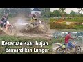 Tetap Semangat Walau di Guyur Hujan