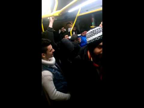 Gebze harem minibusundeki mini konser