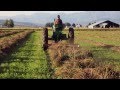 Fluffing Hay with the John Deere G