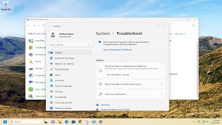 White Edges and Borders Around Laptop Screen in Windows [FIX]