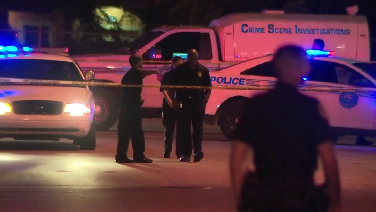 Police investigating triple shooting in Miami - YouTube