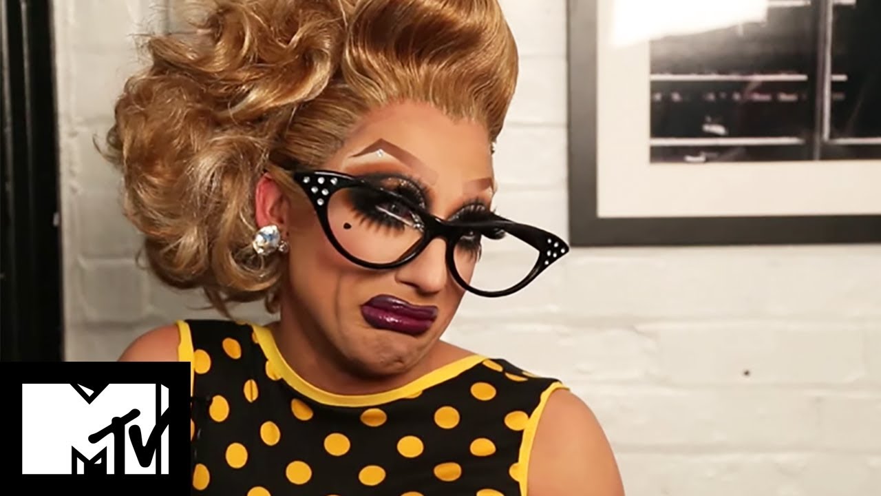 RuPaul's Drag Race Guide to Giving Shade MTV YouTube