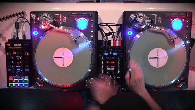 AKAI AFX DJ Controller ▻ Huss Licht & Ton