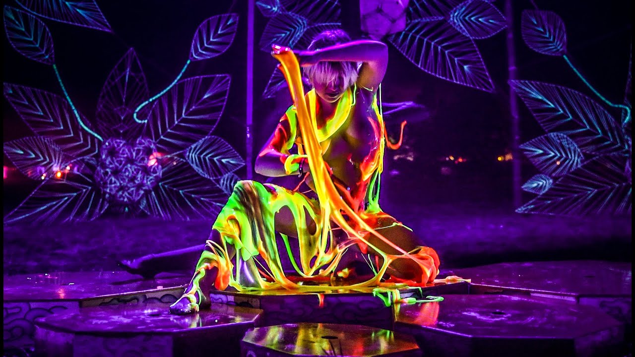 Plazmosfera performance on Summer Contrast 2021