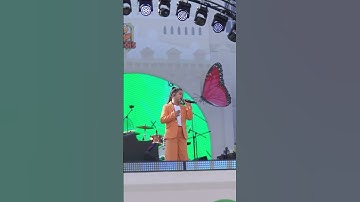 Thumbnail of # Treasure Musician plans to give everyone a song ”You are happy and I am happy” from my little gif