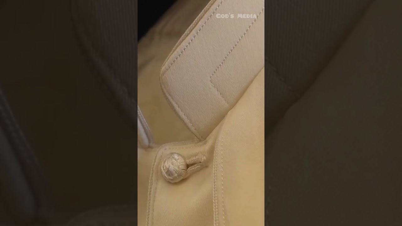 The Room of Tears: A Moment of Transition for the New Pope