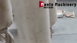 Hammer mill for crushing cardboard