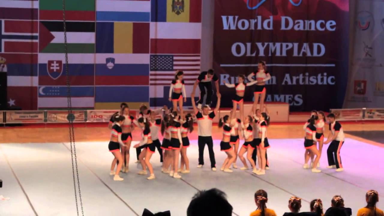 Cheerleading Чемпионат стран восточной европы 2 место