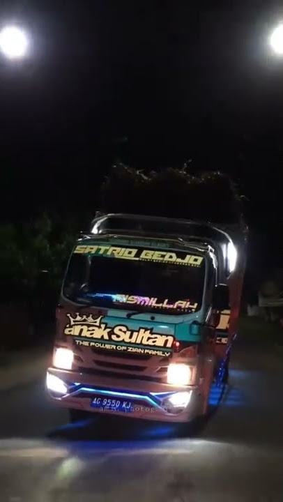 story'wa truk giga Spek kontes.#trukcabe#trukmbois#quotestruck#truck#canter#trukmania#giga#trukoleng