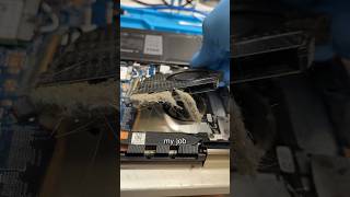 Cleaning an overheating Dell Inspiron laptop. Can it be fixed? #tech #gaming #shorts #technology #pc